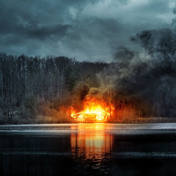 Shimmer Lake review – a solid mystery crime thriller